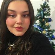 Chica conocedora de el francés y el español con ganas de ayudar a todo el que quiera aprender nuevos idiomas